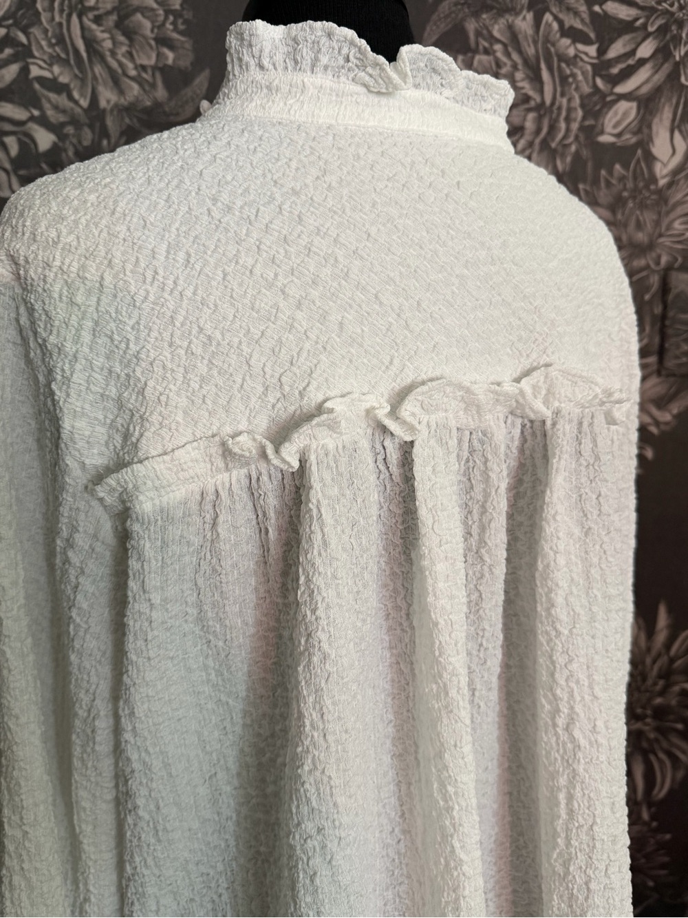 AP•NY Ruffle Shirt - Picture 7 of 13